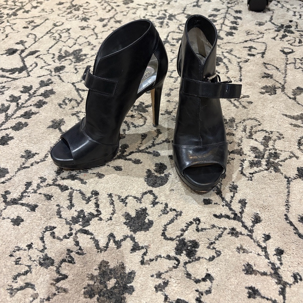 Michael Kors Black Peep-Toe Heels